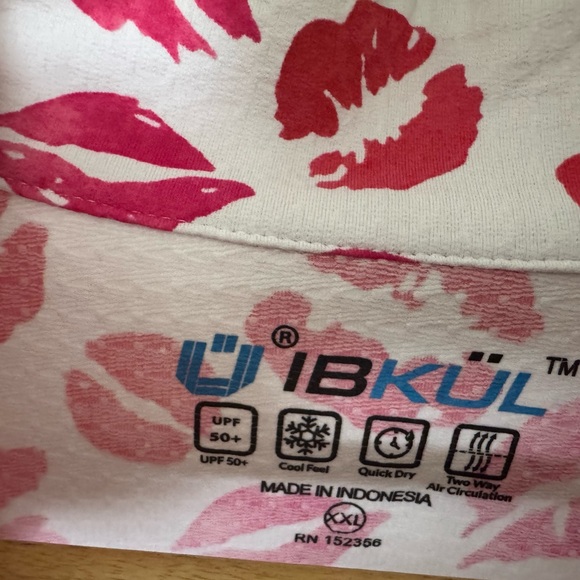 Ibukul Kiss Me Kate 3/4 Zip Pullover - Picture 4 of 4